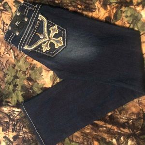 Miss Me jeans size 27 signature bootcut, LIKE NEW